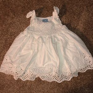 Baby Gap size 6-12 mos dress.